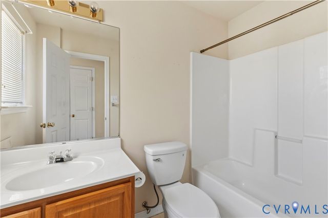 14207 Lookout Point Rd, Midlothian, VA 23112