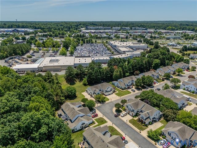 14207 Lookout Point Rd, Midlothian, VA 23112