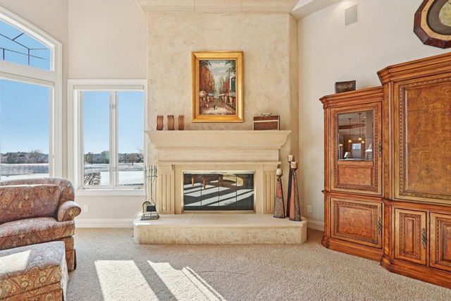 1701 E Bristlecone DRIVE, Hartland, WI 53029