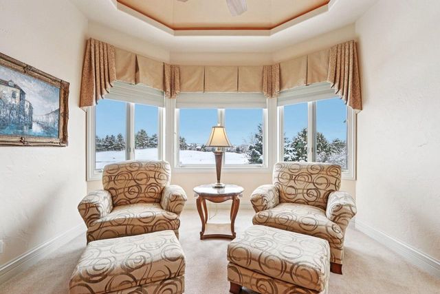 1701 E Bristlecone DRIVE, Hartland, WI 53029