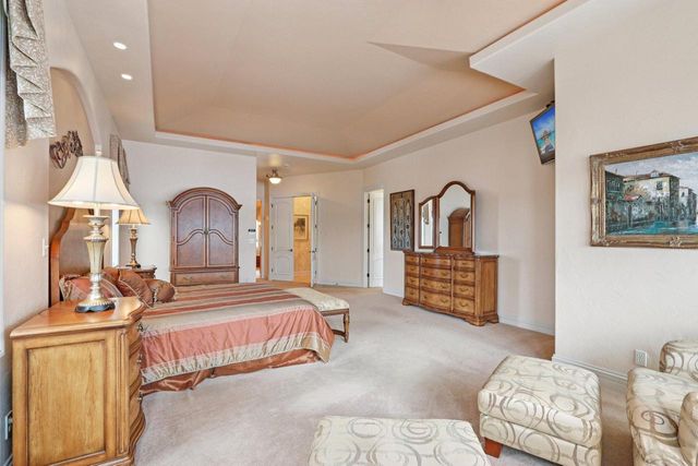 1701 E Bristlecone DRIVE, Hartland, WI 53029