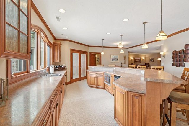 1701 E Bristlecone DRIVE, Hartland, WI 53029