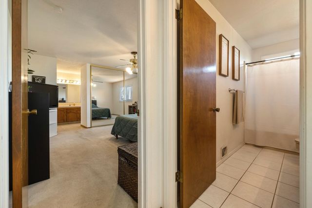 24836 Arthur Rd, Escalon, CA 95320