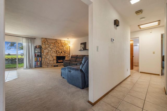 24836 Arthur Rd, Escalon, CA 95320