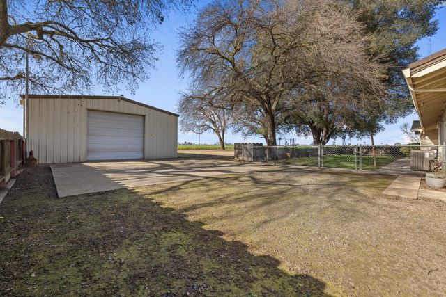 24836 Arthur Rd, Escalon, CA 95320