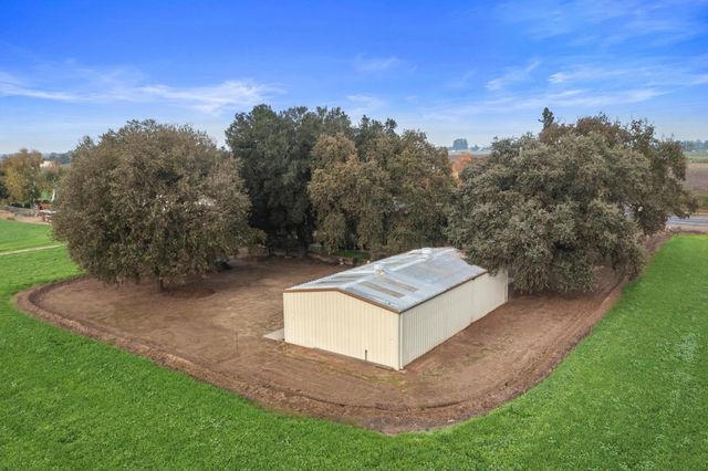 24836 Arthur Rd, Escalon, CA 95320