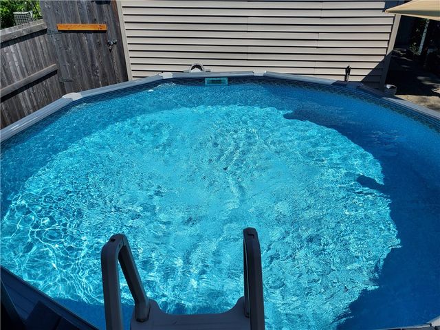 20 Emerald Drive, West Seneca, NY 14224