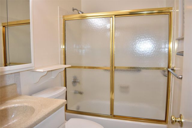 2377 SW 16th Dr, Deerfield Beach, FL 33442