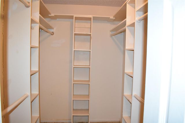 2377 SW 16th Dr, Deerfield Beach, FL 33442