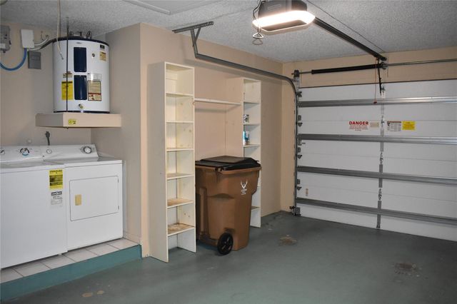 2377 SW 16th Dr, Deerfield Beach, FL 33442