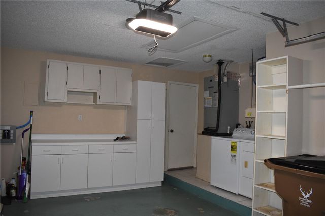 2377 SW 16th Dr, Deerfield Beach, FL 33442