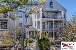 3553 Port Cove Drive 36, Waterford, MI 48328