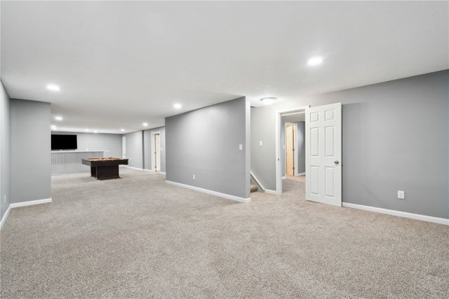 1626 High View Drive, Mt Vernon, IA 52314