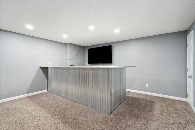 1626 High View Drive, Mt Vernon, IA 52314
