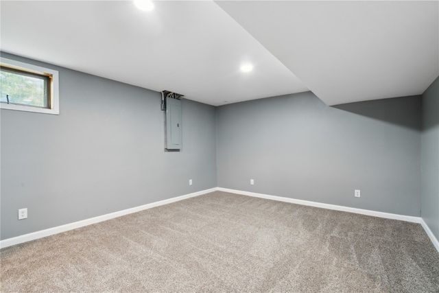 1626 High View Drive, Mt Vernon, IA 52314
