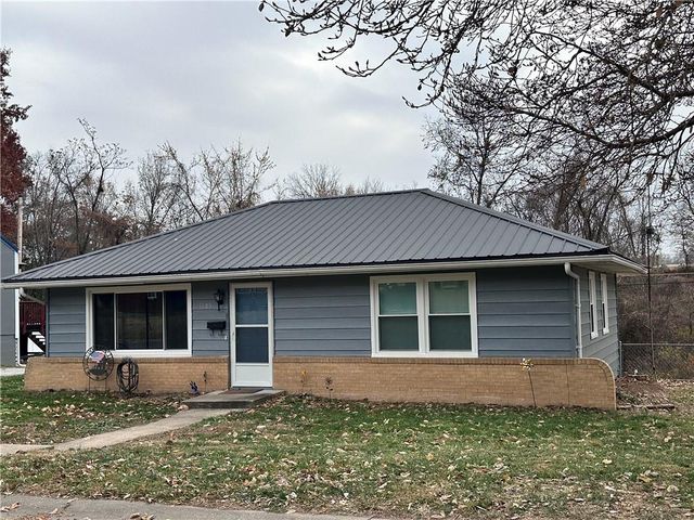 1605 Poplar Street, Lexington, MO 64067