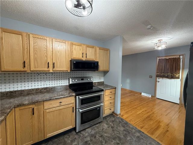 1605 Poplar Street, Lexington, MO 64067