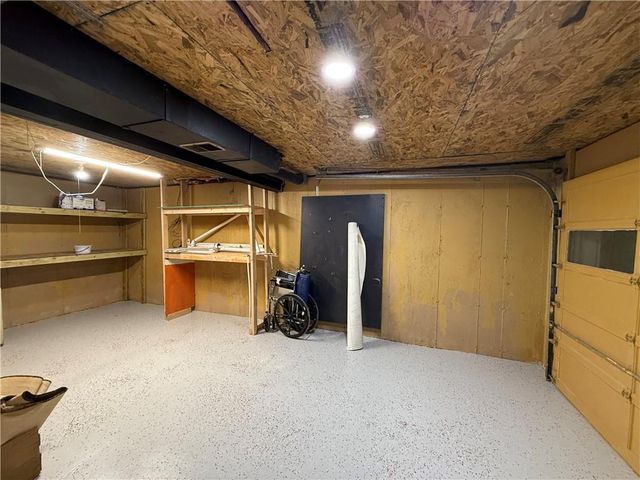 1605 Poplar Street, Lexington, MO 64067