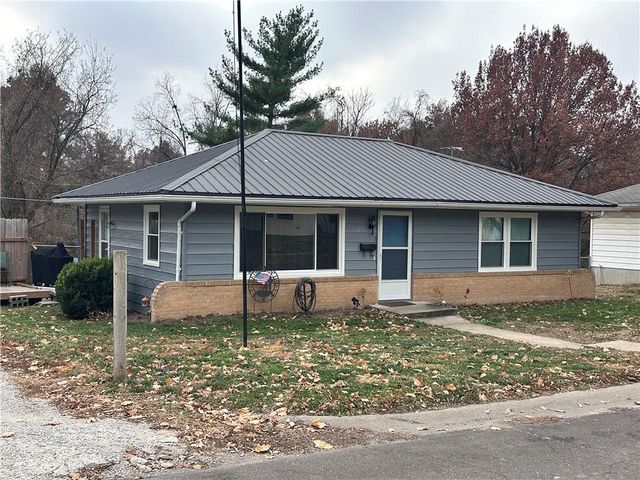 1605 Poplar Street, Lexington, MO 64067