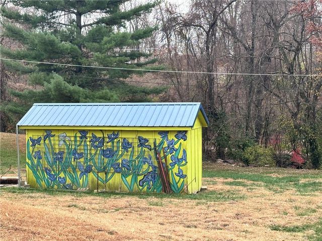 1605 Poplar Street, Lexington, MO 64067