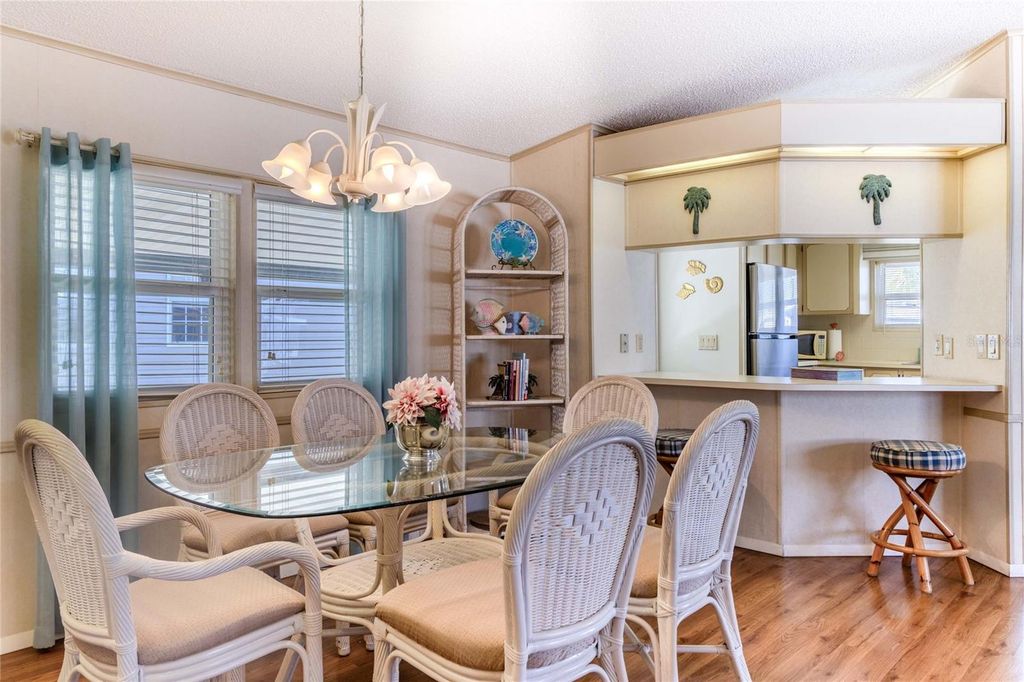 Image 11 of property listing at 2100 KINGS HIGHWAY 653, Port Charlotte, FL 33980