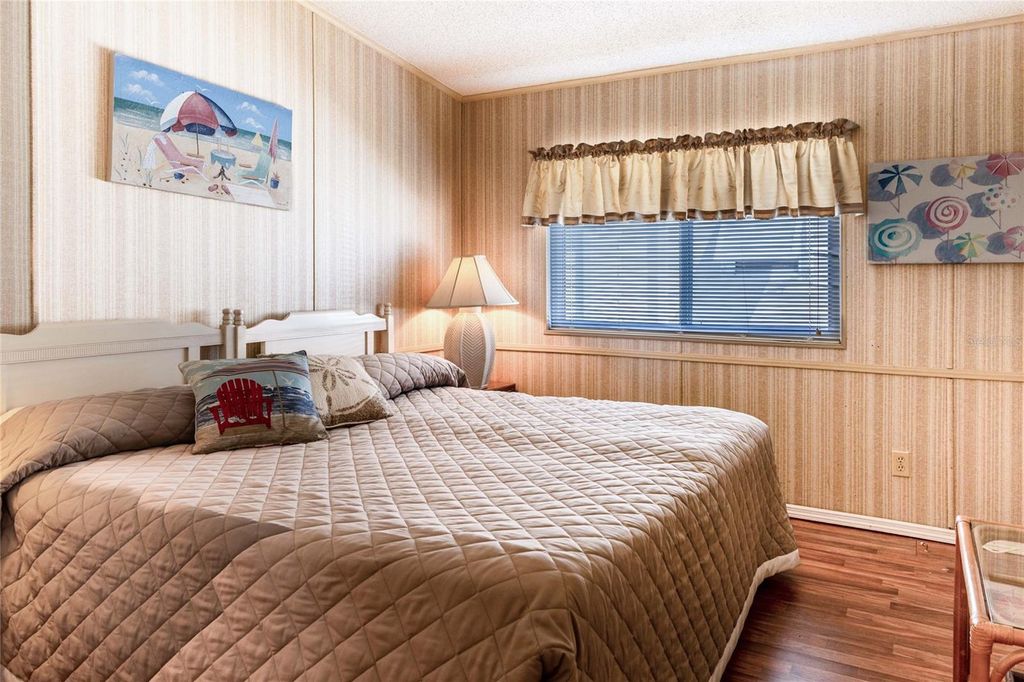 Image 23 of property listing at 2100 KINGS HIGHWAY 653, Port Charlotte, FL 33980