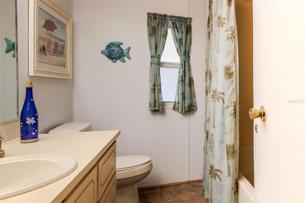 Image 27 of property listing at 2100 KINGS HIGHWAY 653, Port Charlotte, FL 33980