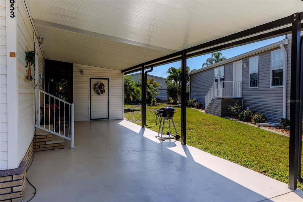 Image 6 of property listing at 2100 KINGS HIGHWAY 653, Port Charlotte, FL 33980
