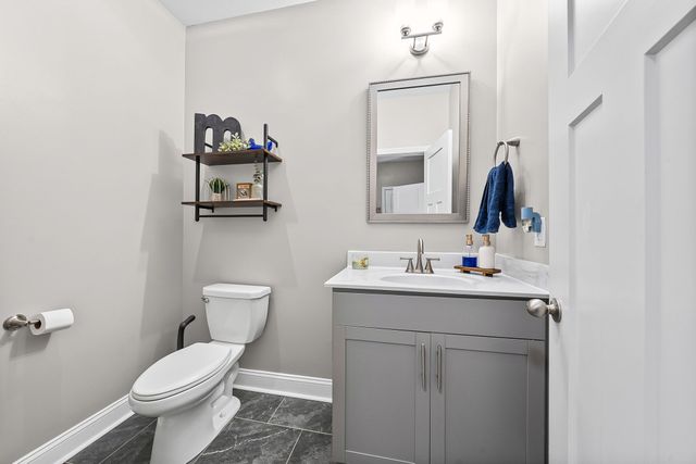 2810 Jim Taylor Rd, Woodlawn, TN 37191