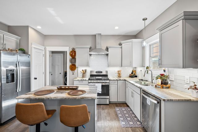 2810 Jim Taylor Rd, Woodlawn, TN 37191