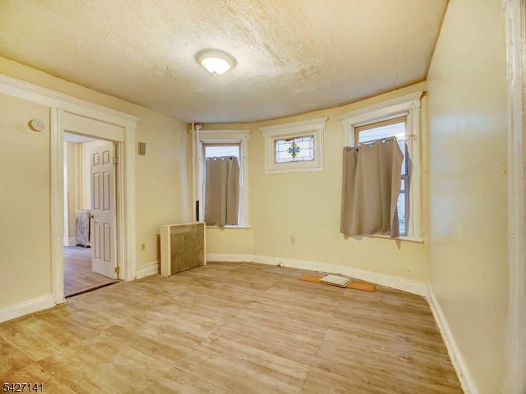 45 N 18Th St, East Orange City, NJ 07017 — photo 5
