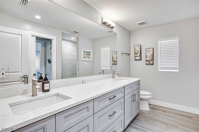 5534 Cognac DR, Fort Myers, FL 33919