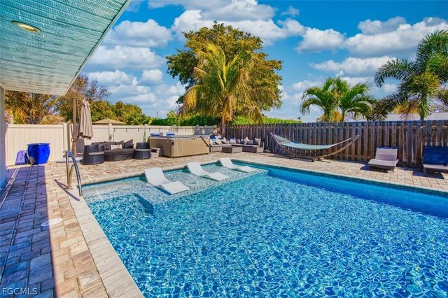 5534 Cognac DR, Fort Myers, FL 33919