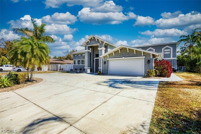 5534 Cognac DR, Fort Myers, FL 33919