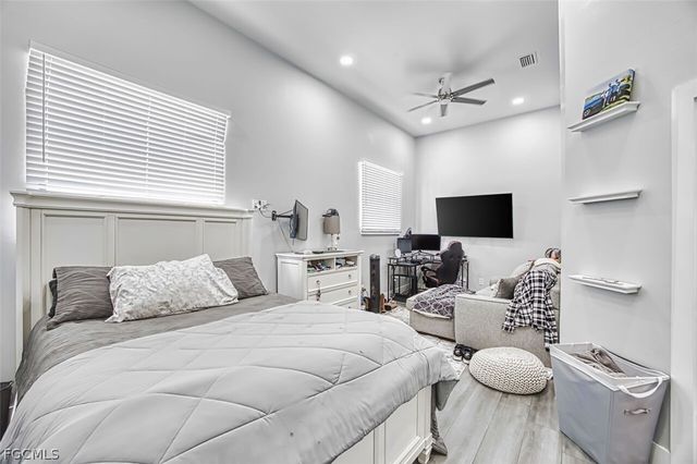 5534 Cognac DR, Fort Myers, FL 33919