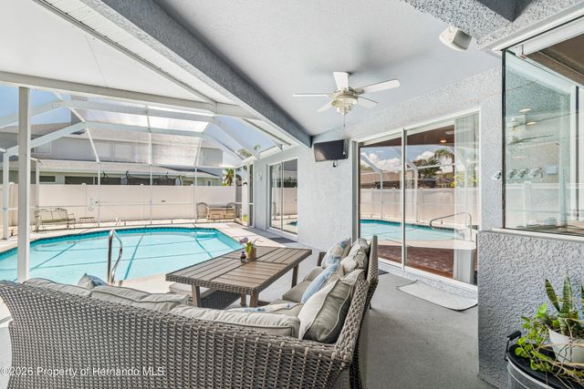 1616 Regal Mist Loop, Trinity, FL 34655