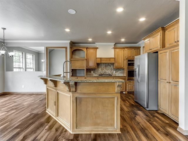 3904 Shortgrass Road, Edmond, OK 73003