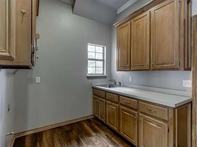 3904 Shortgrass Road, Edmond, OK 73003