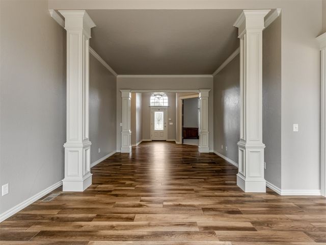 3904 Shortgrass Road, Edmond, OK 73003