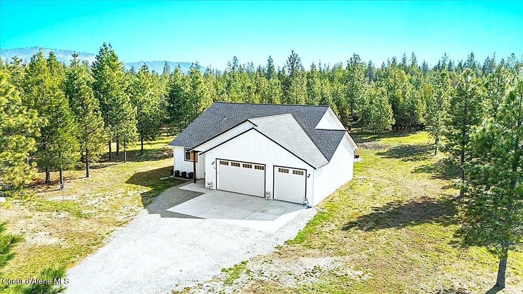 39 James Way, Oldtown, ID 83822