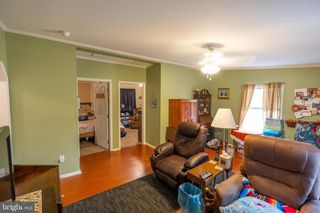 688 HOPELAND RD, Lititz, PA 17543