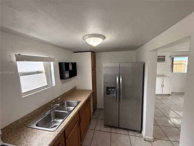 3513 SW 4th St 2, Miami, FL 33135