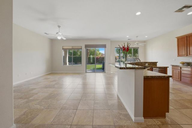 40152 Calle Loma Entrada, Indio, CA 92203