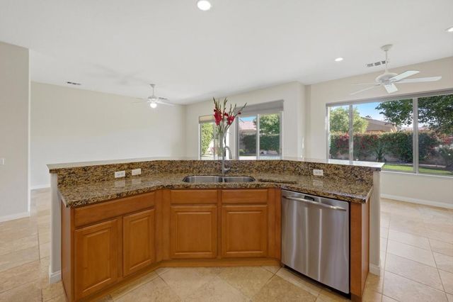 40152 Calle Loma Entrada, Indio, CA 92203