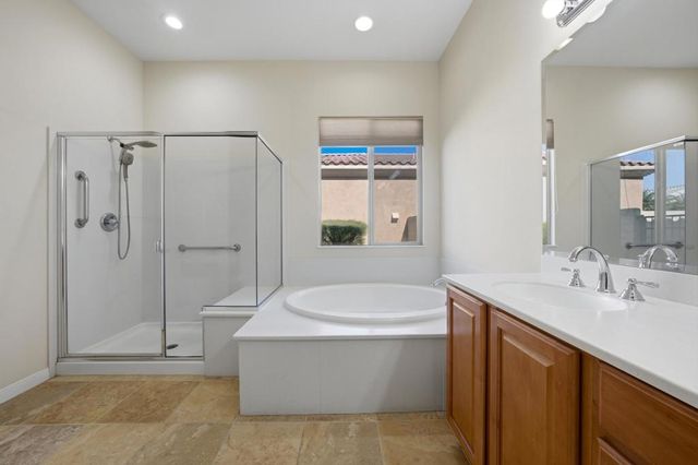 40152 Calle Loma Entrada, Indio, CA 92203