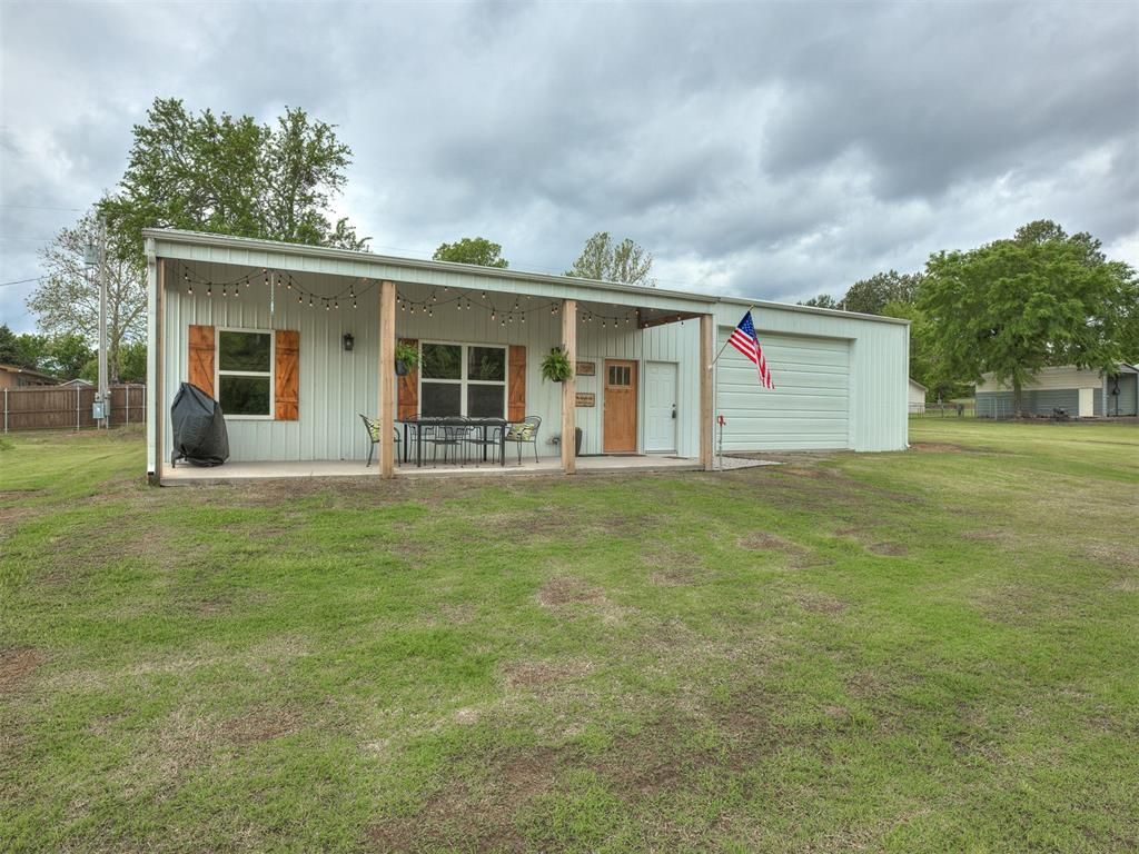 44 Hickory Stick Lane, Eufaula, OK 74432