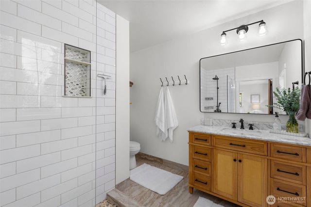 30225 196th Avenue SE, Kent, WA 98042