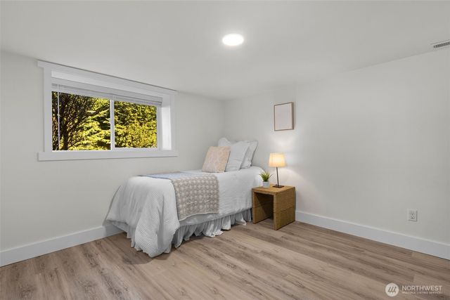 30225 196th Avenue SE, Kent, WA 98042