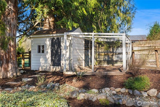 30225 196th Avenue SE, Kent, WA 98042