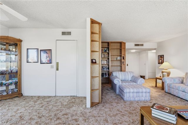 205 East Harmon Avenue 508, Las Vegas, NV 89169